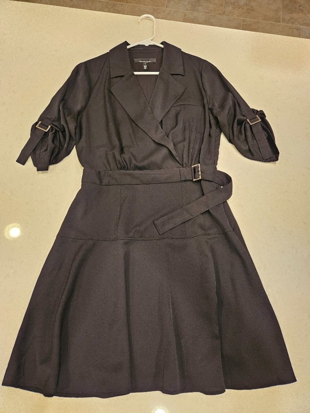 WHBM V-Neck Lapel Short Sleeve Knee Length Dress - Black - Size 6